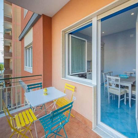 La Casa Del Poeta - Appartamento Positano Maiori Buitenkant foto
