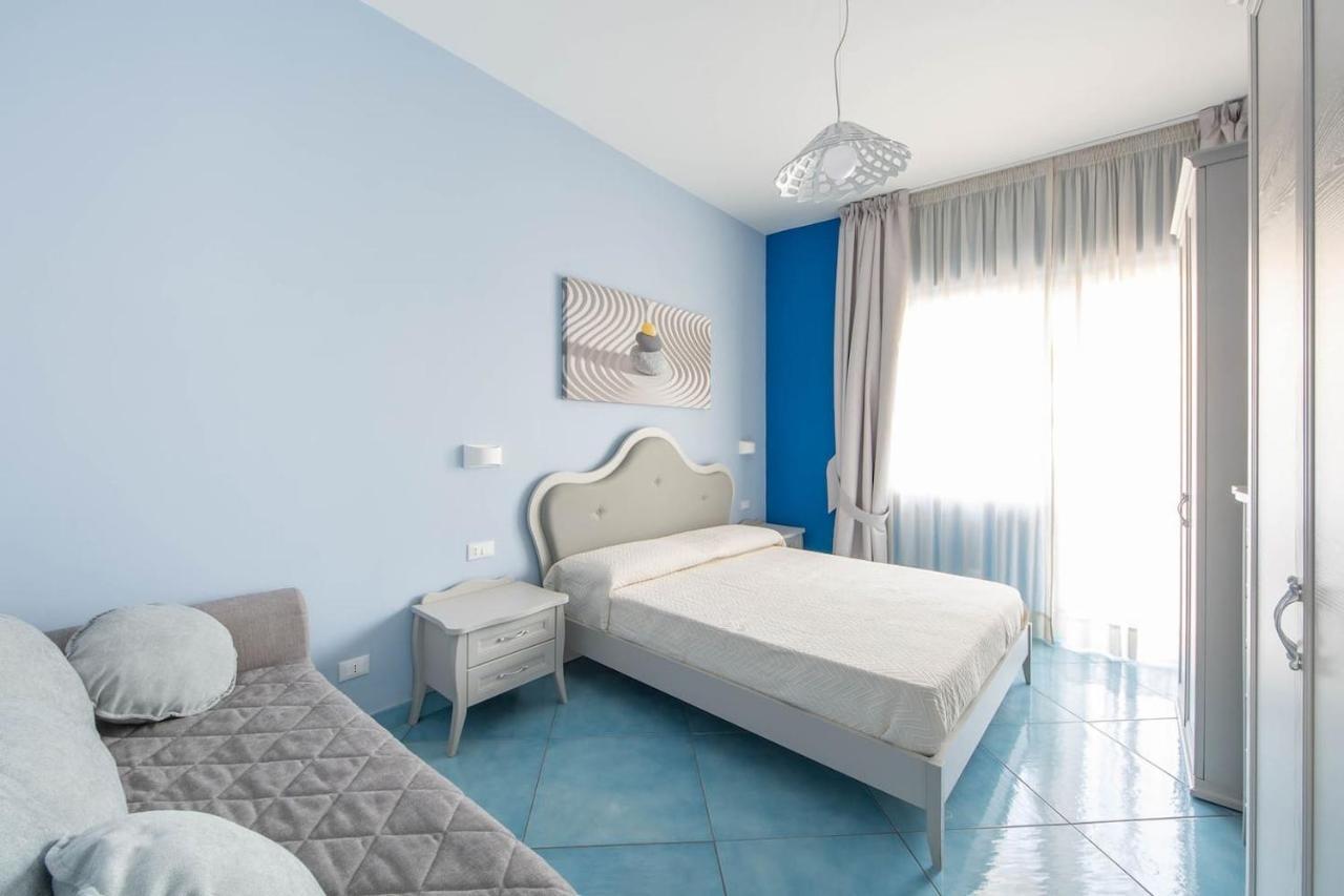 La Casa Del Poeta - Appartamento Positano Maiori Buitenkant foto